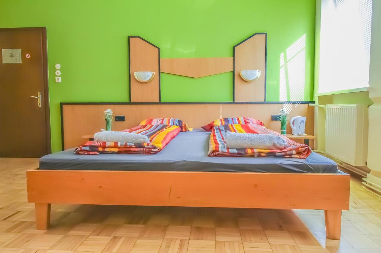 Economic 2Sb Apartment In Lively Area Βιέννη Εξωτερικό φωτογραφία