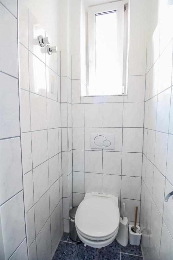 Economic 2Sb Apartment In Lively Area Βιέννη Εξωτερικό φωτογραφία